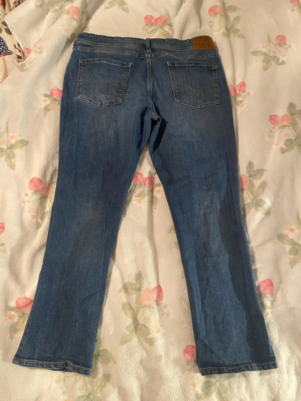 Seven7 Men’s Slim Straight Jeans in Medium Blue Denim
